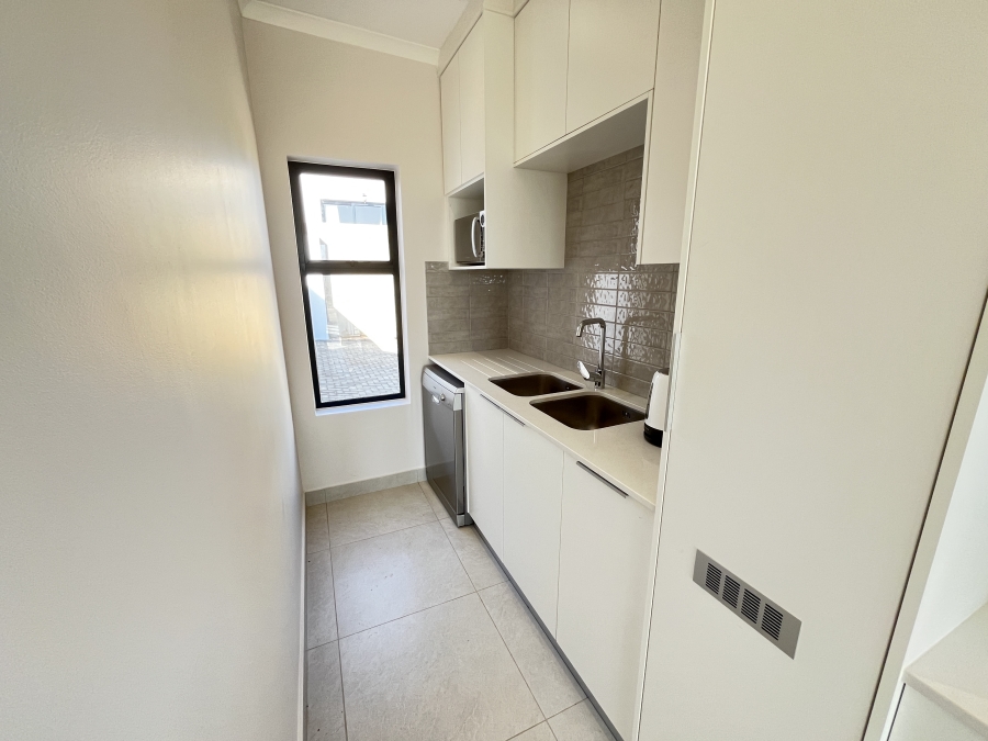 4 Bedroom Property for Sale in Wellington Central Western Cape